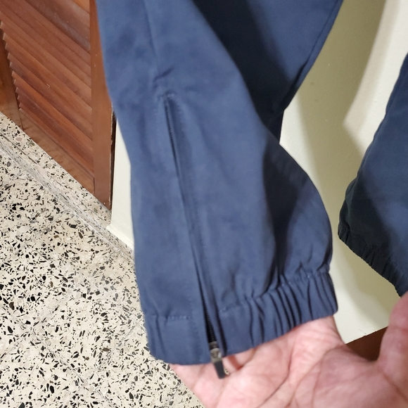 S O L D...NWOT Stussy big pocket nylon pants - Picture 2 of 12